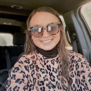 Meet your Posher, Alyssa